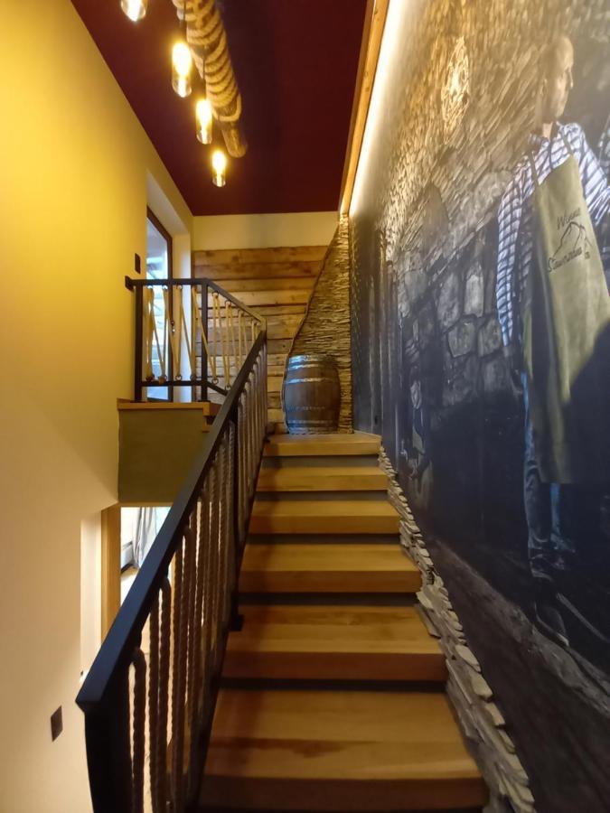 Vila Dom Winiarza Krosno Exteriér fotografie